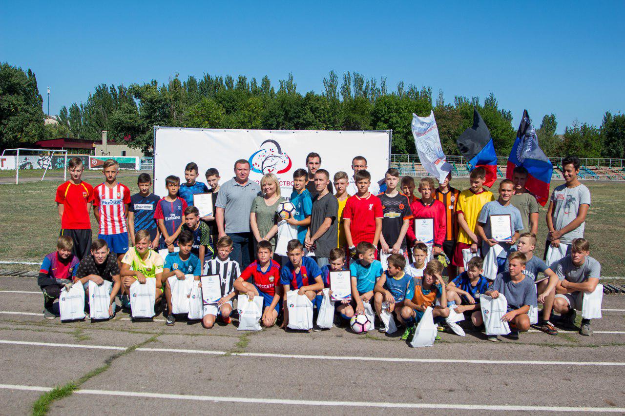 В Кировском прошли соревнования среди детей по мини-футболу
