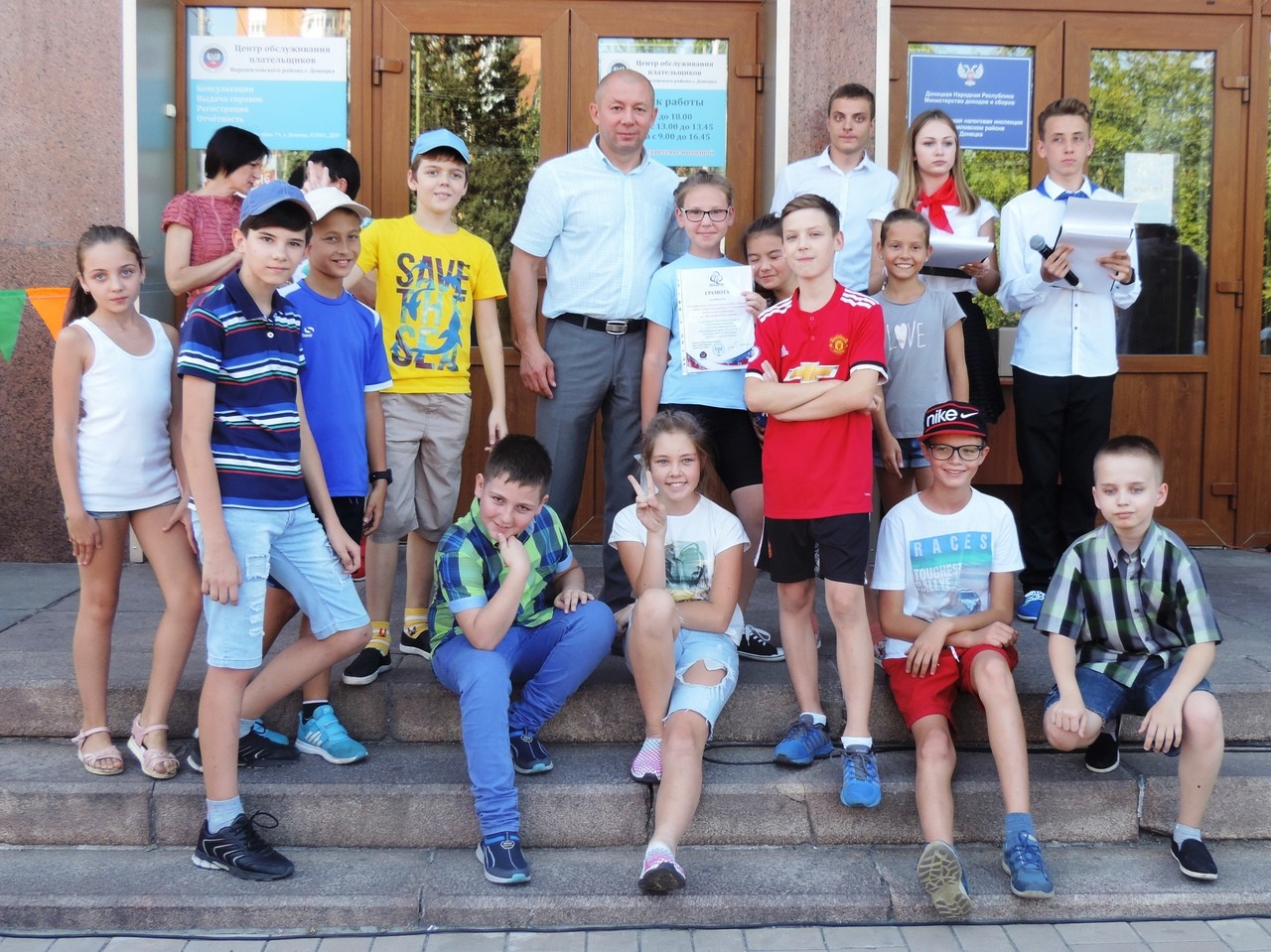 Для детей Ворошиловского района провели спортивную программу