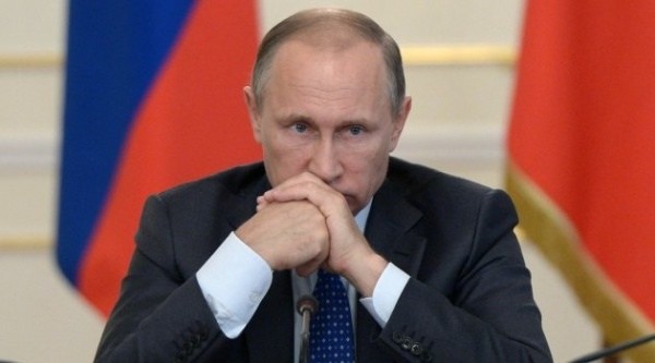 Президент РФ Владимир Путин выразил глубокие соболезнования в связи с трагической гибелью Главы ДНР Александра Захарченко
