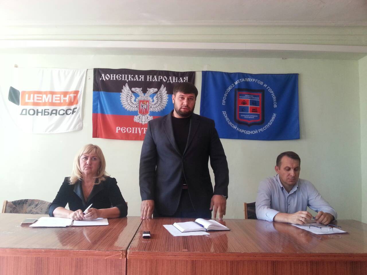 Кандидат в депутаты встретился с объединением «Цемент Донбасса»