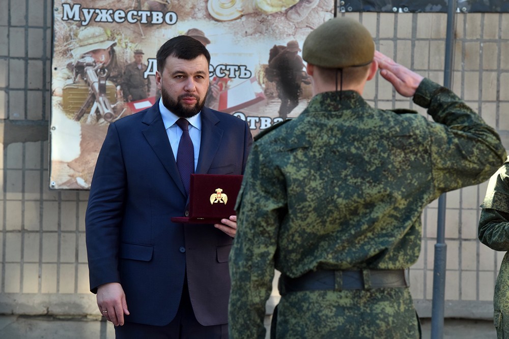 Глава ДНР Денис Пушилин вручил награды военнослужащим 1-го Гвардейского батальона специального назначения