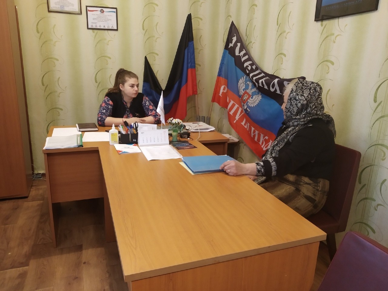 Депутат НС ДНР Мария Пирогова провела прием граждан Амвросиевского района