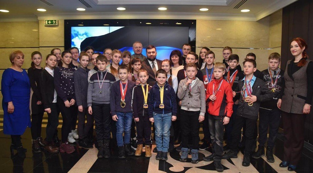 Дети из прифронтовых районов ДНР поделились с Денисом Пушилиным своими впечатлениями о поездке в Российскую Федерацию