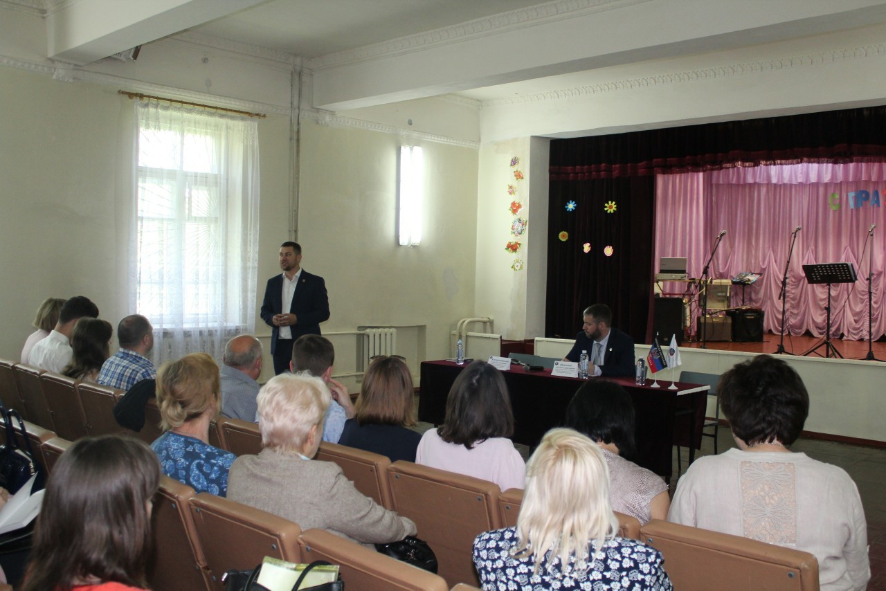 Состоялась рабочая встреча с активом Ясиноватского отделения Общественного Движения «Донецкая Республика»