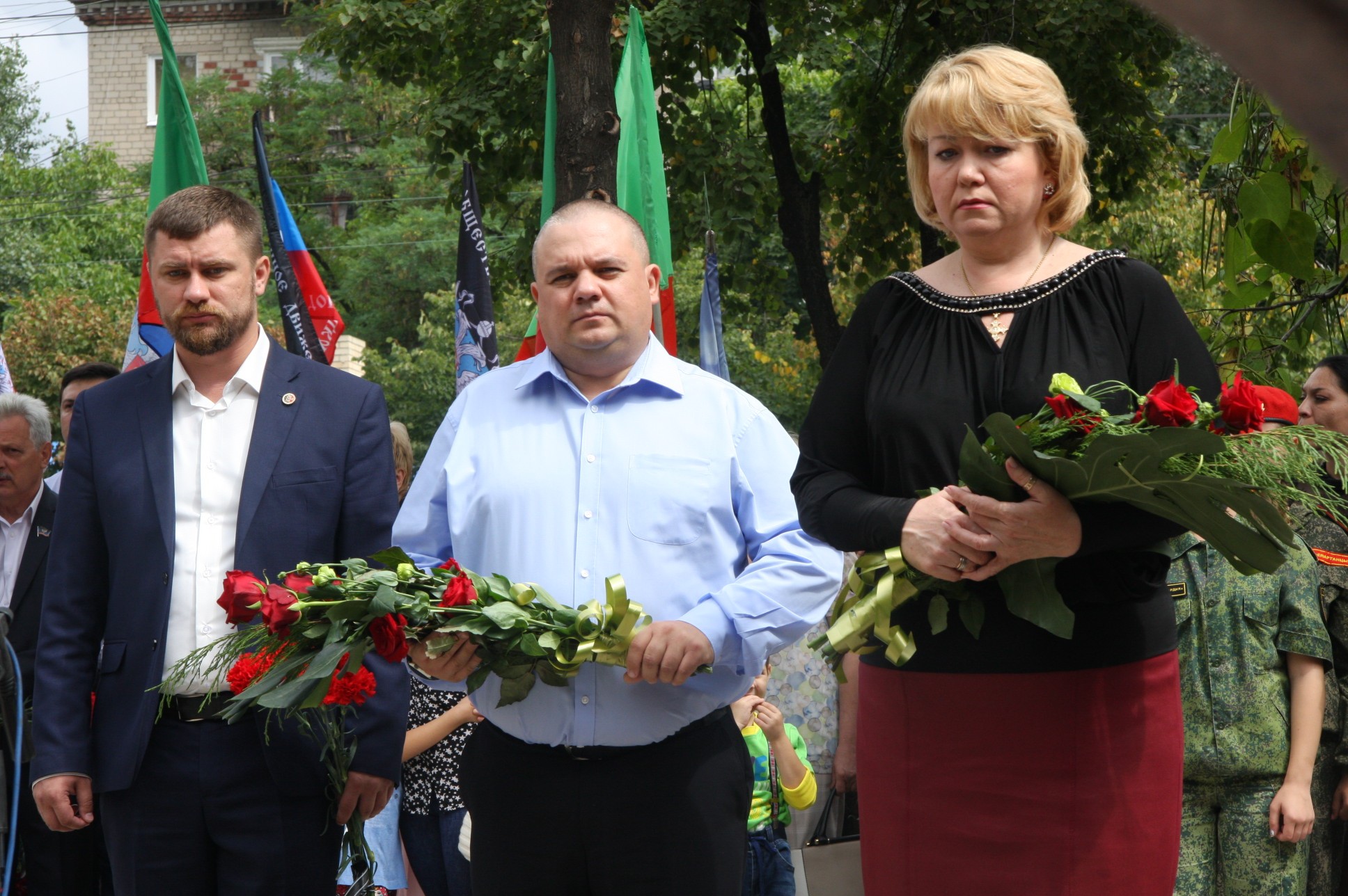 В Горловке прошел митинг, приуроченный памяти по погибшим горловчанам