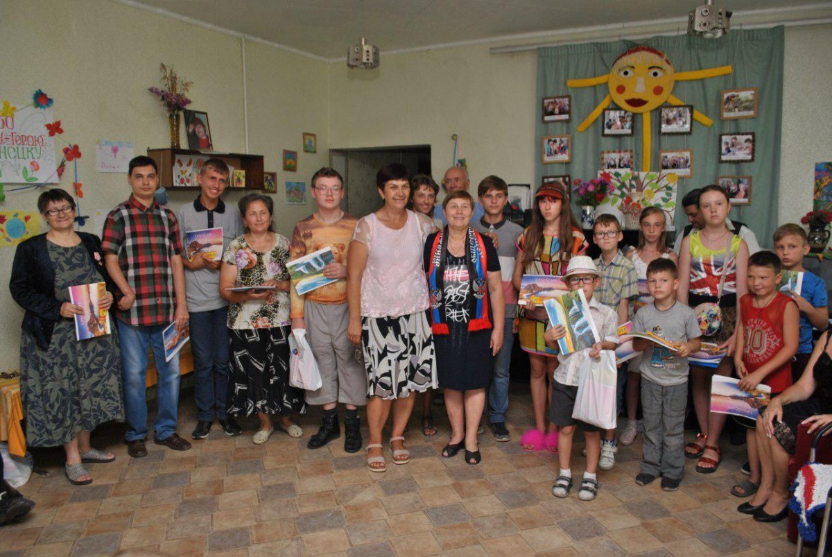Город глазами детей: конкурс рисунков прошел в Донецке