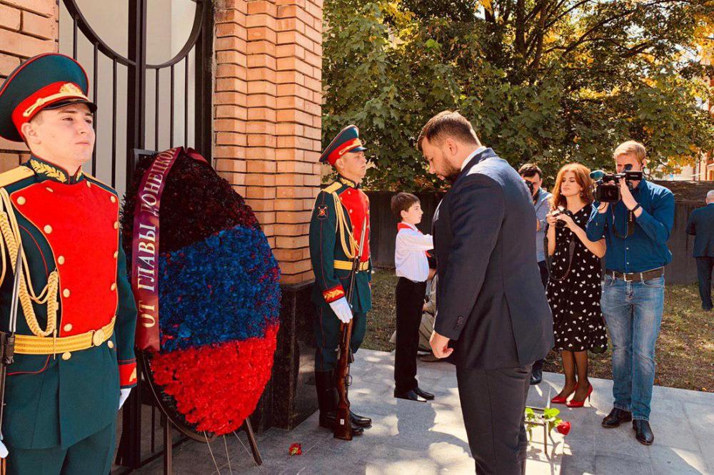 Глава ДНР Денис Пушилин почтил память невинных жертв грузинской агрессии против осетинского народа
