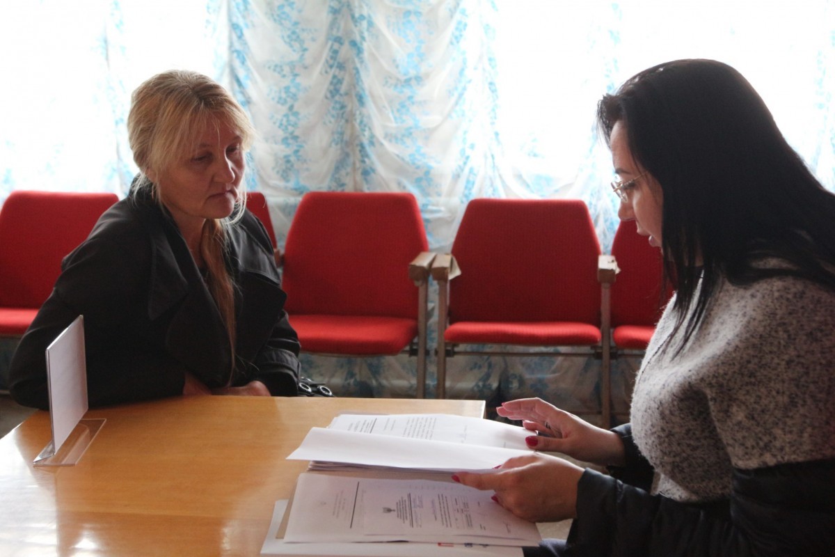 Жители Амвросиевского района получили медицинскую и правовую помощь