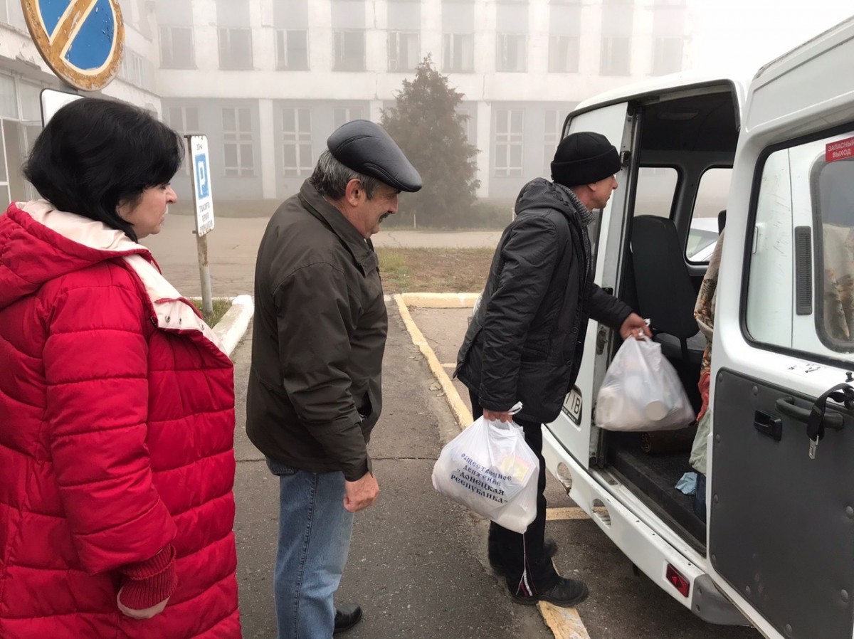 Сотрудники ГП «Снежнянскхиммаш» получили помощь от общественников ОД «ДР»