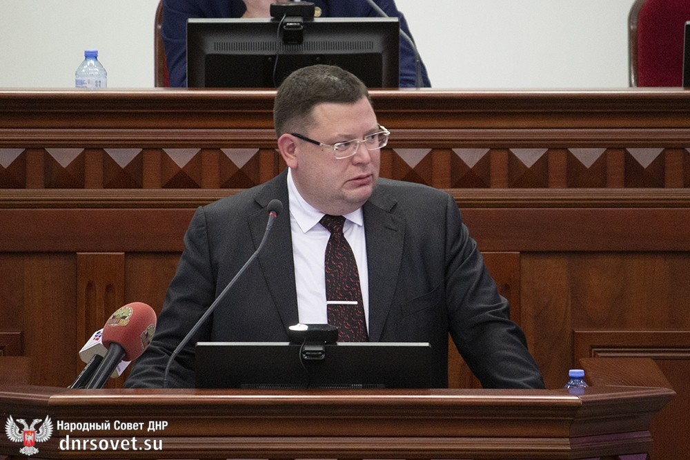 Евгений Лавренов доложил об итогах работы Министерства доходов и сборов за 2019 год