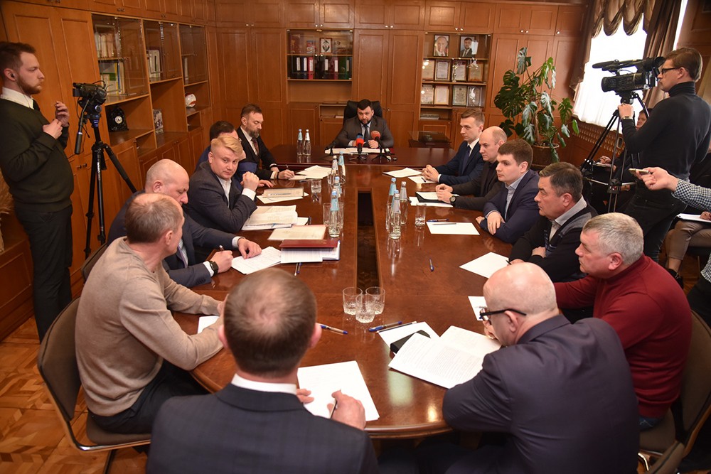 Глава ДНР Денис Пушилин провел выездное совещание по вопросам продовольственной безопасности