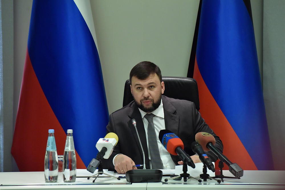Глава ДНР Денис Пушилин принял участие в обсуждении вопросов подготовки к весенне-летнему периоду