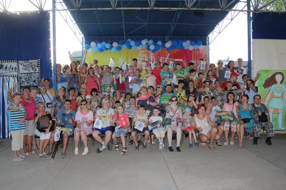 ФОТО: Дети с ограниченными возможностями здоровья отдохнули на берегу Азовского моря