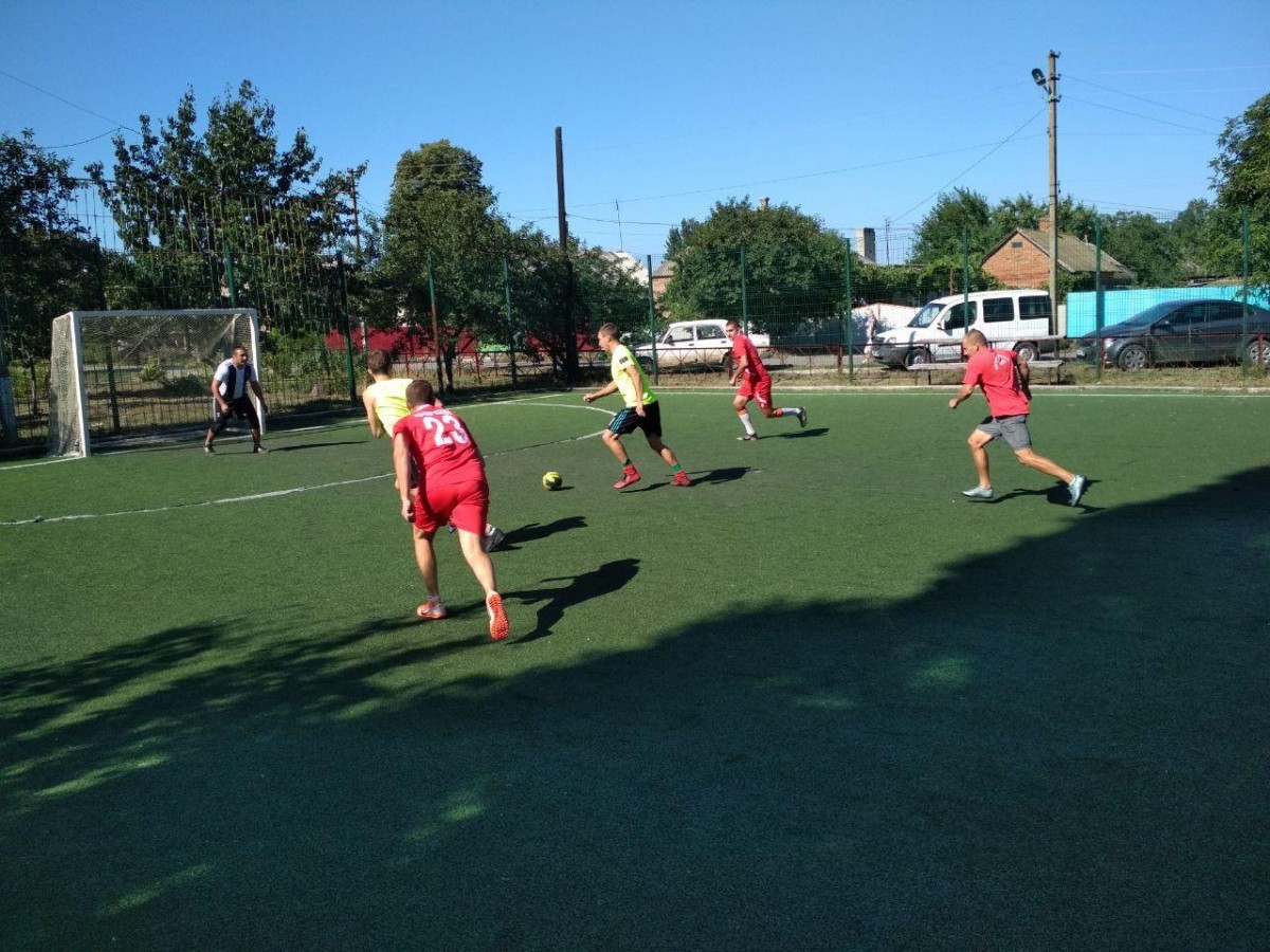 В Новоазовском районе прошли матчи в рамках турнира по дворовому футболу на кубок Дениса Пушилина