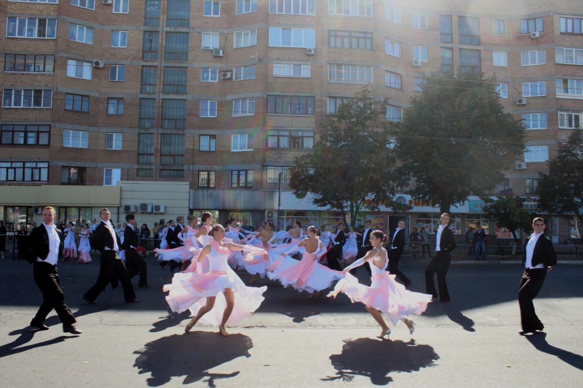 В честь 241-й годовщины со дня основания города Горловка был проведен «Танцевальный калейдоскоп»