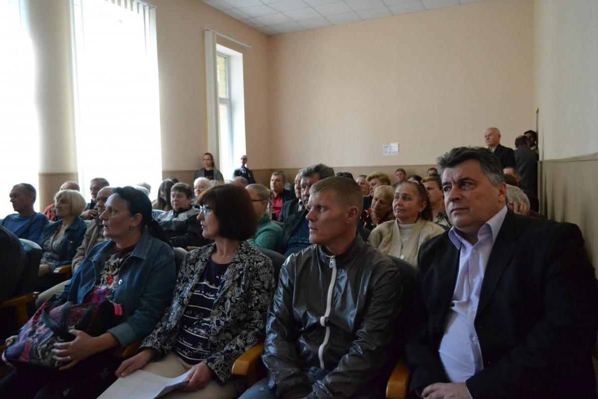 Коллективы предприятий Донецка и Комсомольского встретились с общественниками