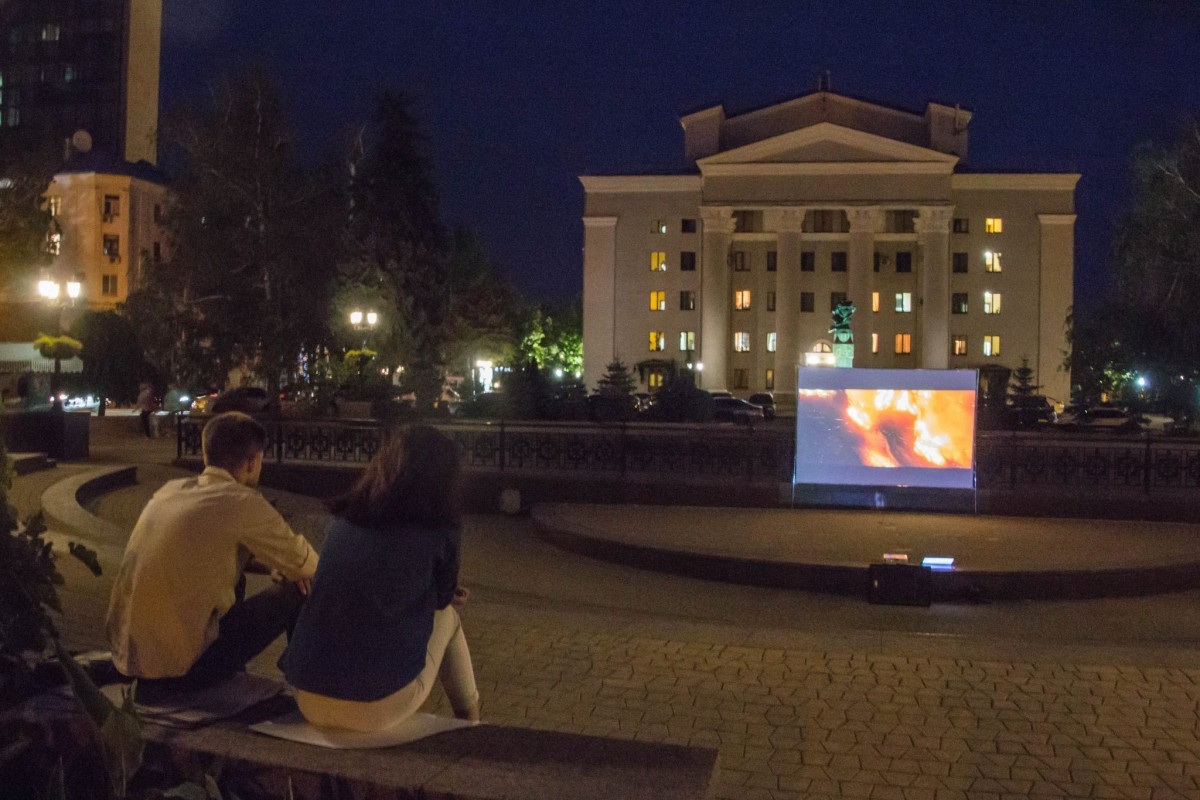 «Сталинград» в центре столицы: дончане посетили кинотеатр под открытым небом