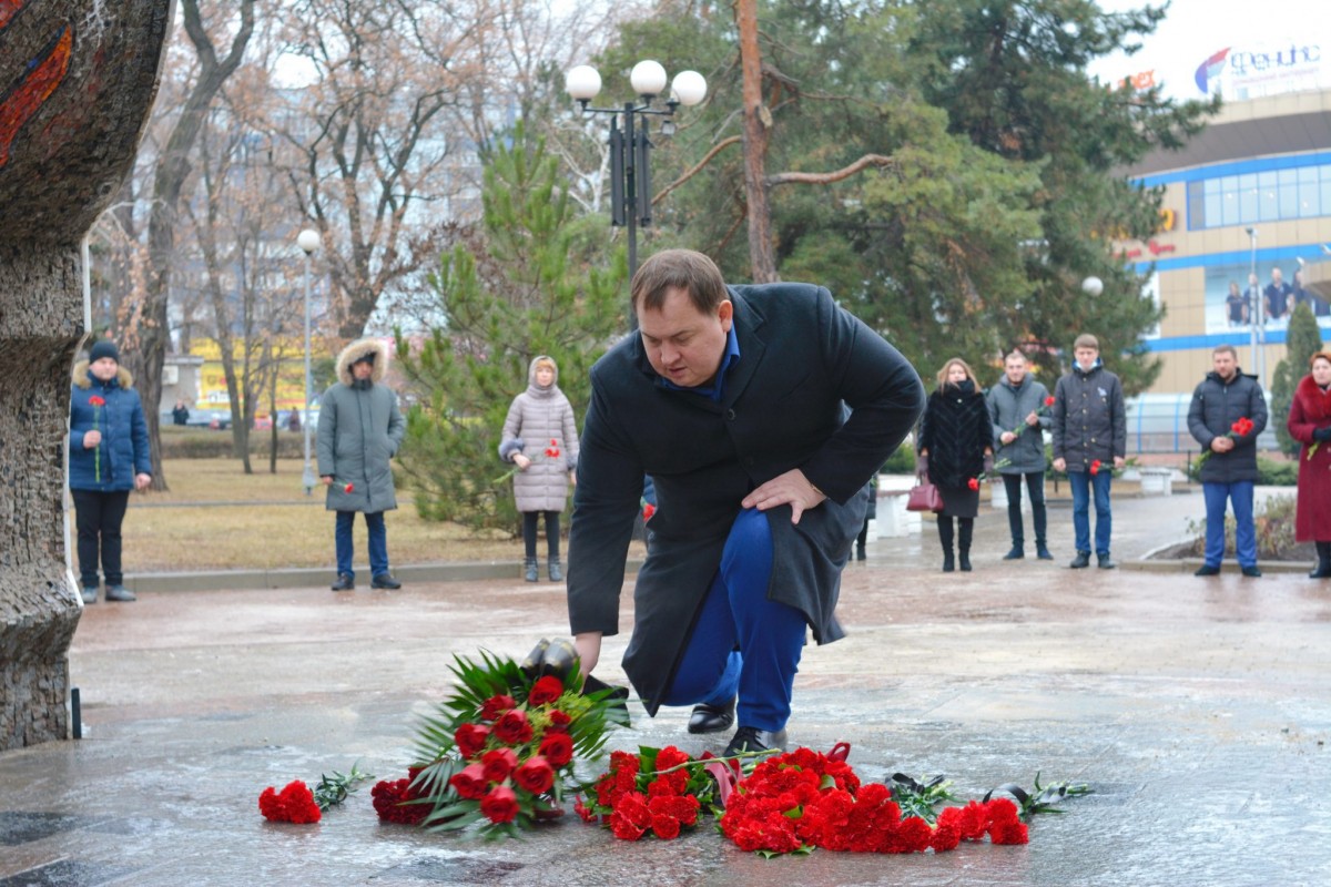 В Донецке отметили День чествования участников ликвидации последствий аварии на ЧАЭС