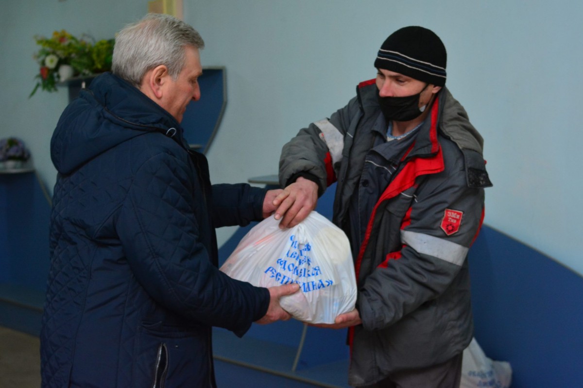 Сотрудники Комсомольского рудоуправления получили помощь от общественников
