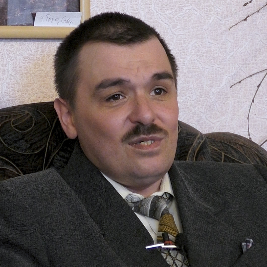 Анатолий Серый
