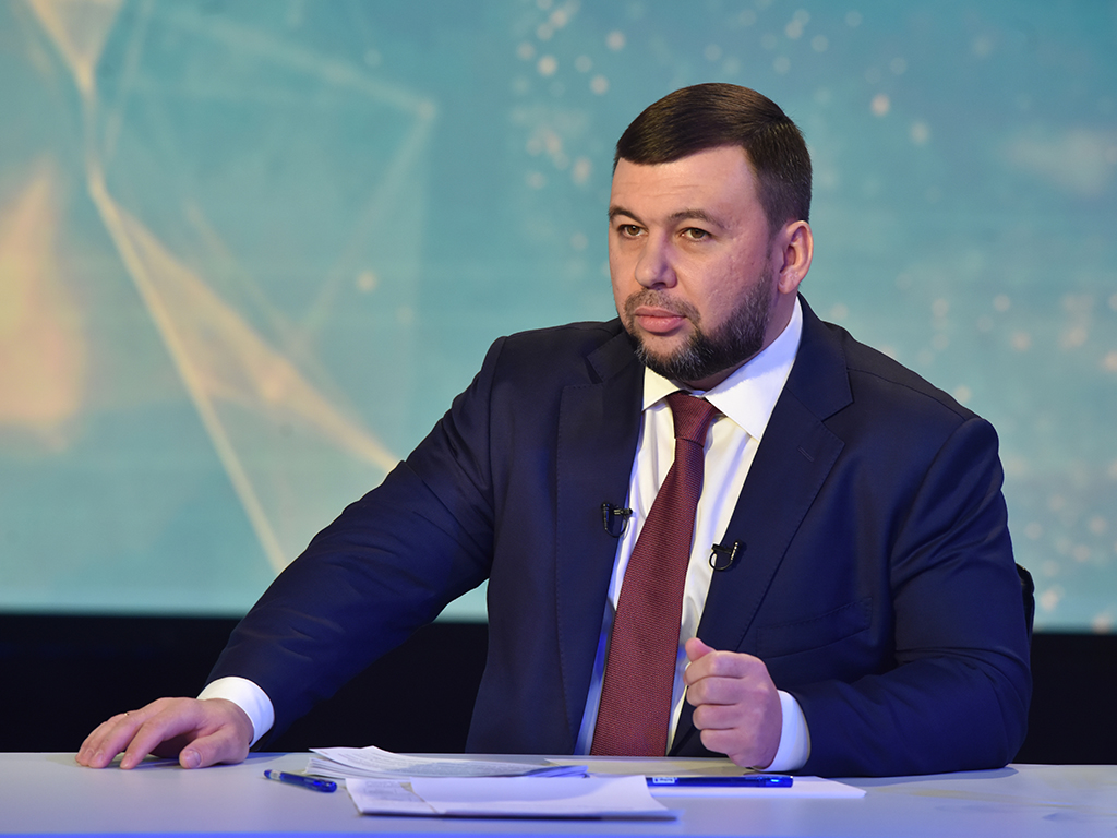 Глава ДНР Денис Пушилин смягчил ограничительные меры по режиму повышенной готовности