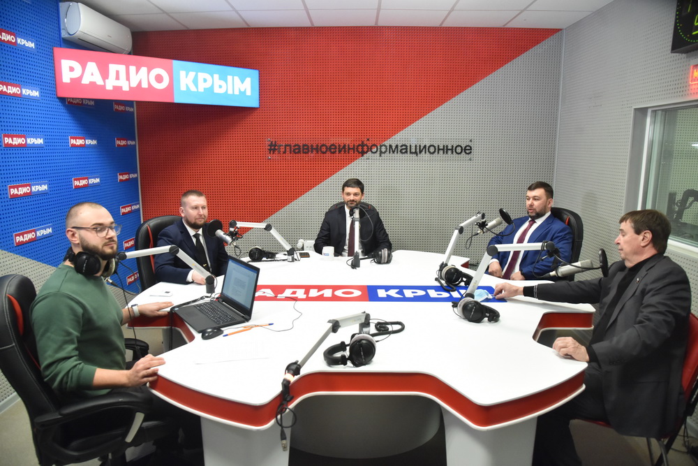 «Безумие Украины чревато последствиями для самой Украины»: Денис Пушилин – в интервью радио «Крым»