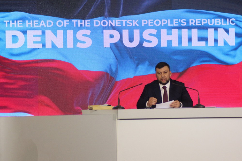 Денис Пушилин прокомментировал инициативу депутатов Госдумы РФ о признании Республик Донбасса и поставкам вооружения