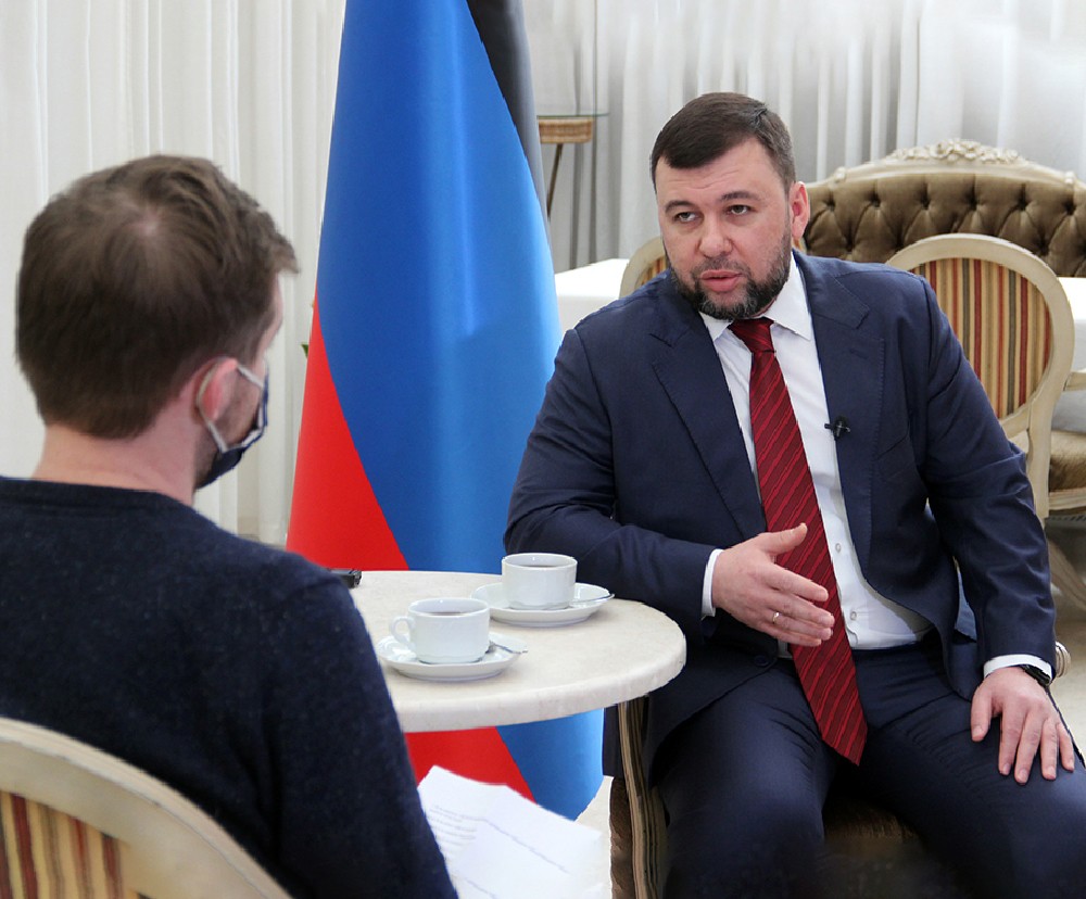 ДНР не обсуждала с Россией поставки вооружения: Денис Пушилин – в интервью агентству Reuters
