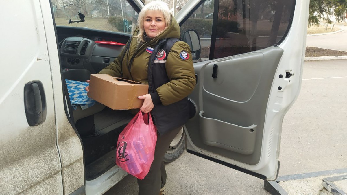 Гуманитарная помощь раненым военнослужащим в Комсомольском