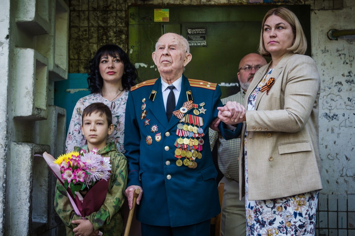 В Ленинском районе прошел Парад для одного ветерана Великой Отечественной войны