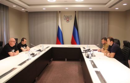 Денис Пушилин и Андрей Чибис обсудили перспективы экономического сотрудничества между ДНР и Мурманской областью