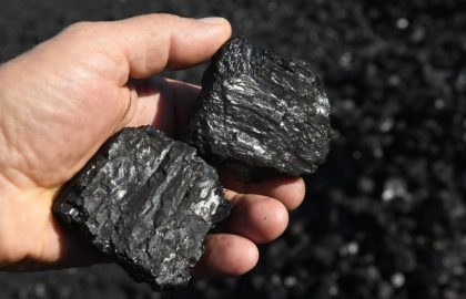 В Донецке продолжается прием документов на получение выплаты на уголь