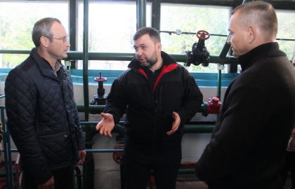 «Самая важная задача – чтобы люди были с теплом»: Денис Пушилин посетил одну из котельных в Харцызске