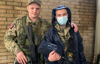 Активисты ОД «ДР» передали дождевики и аптечки для бойцов ДНР
