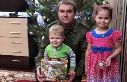 Самые заветные подарки каждого ребёнка Донбасса – от папы, который на фронте приближает нашу Победу