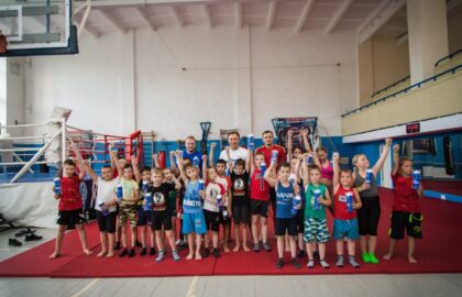 Работаем для детей: «Единая Россия» проведет зимний этап спортивного марафона «Сила России»