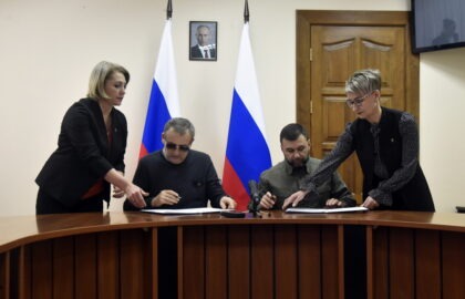 Денис Пушилин и Александр Дрозденко подписали Соглашение о развитии межрегиональных связей между ДНР и Ленобластью