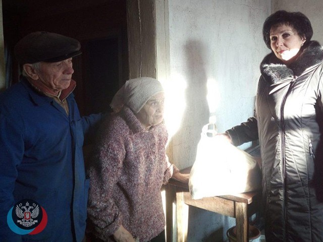 В Кировском районе проведали на дому матерей погибших воинов-афганцев