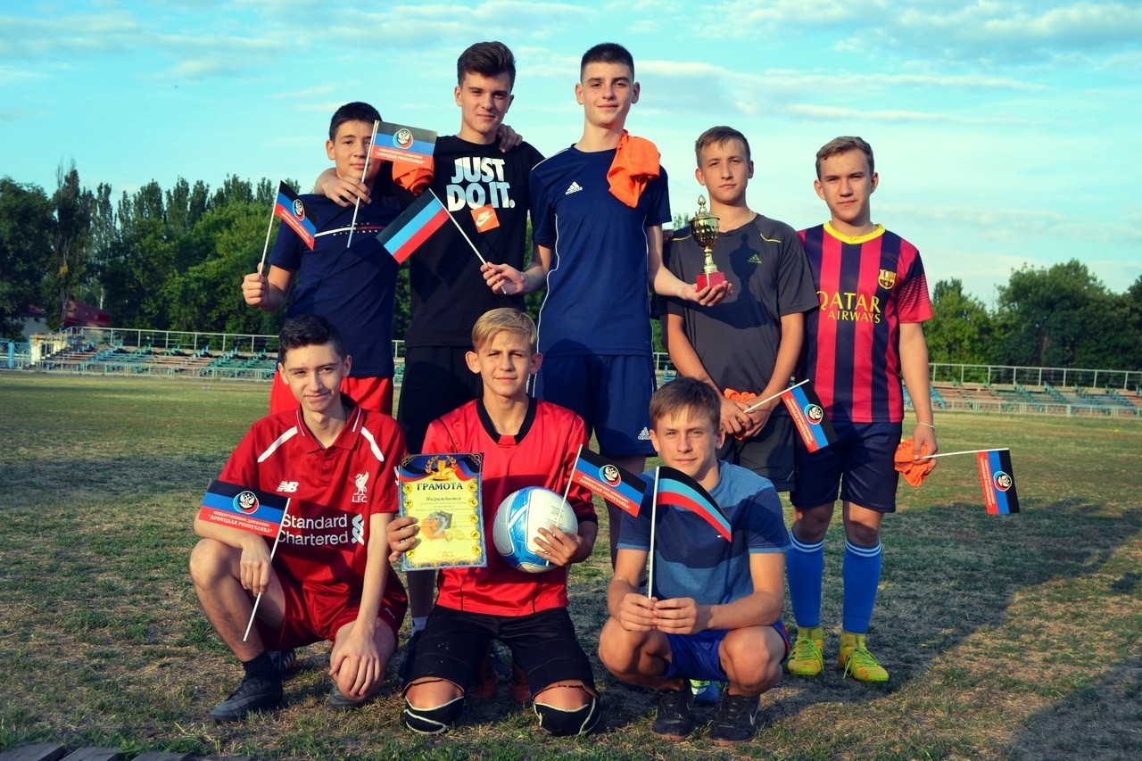 В Кировском прошли футбольные соревнования среди дворовых команд 