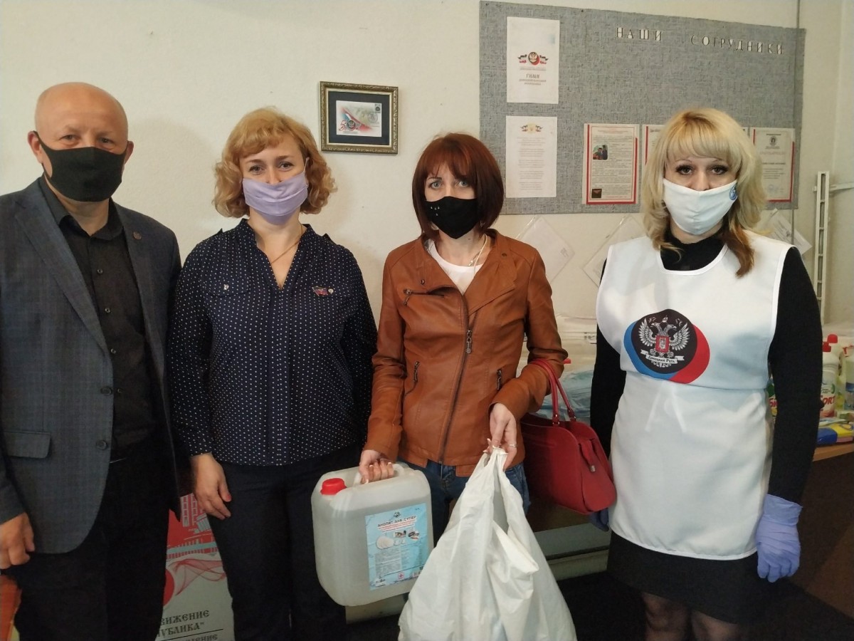ЗДОРОВОеДВИЖЕНИЕ помогает жителям Новоазовского района