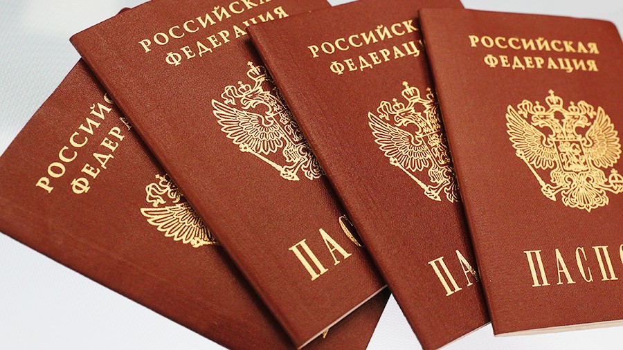 Фонд «Рука помощи» продолжает содействовать жителям ДНР в получении гражданства РФ