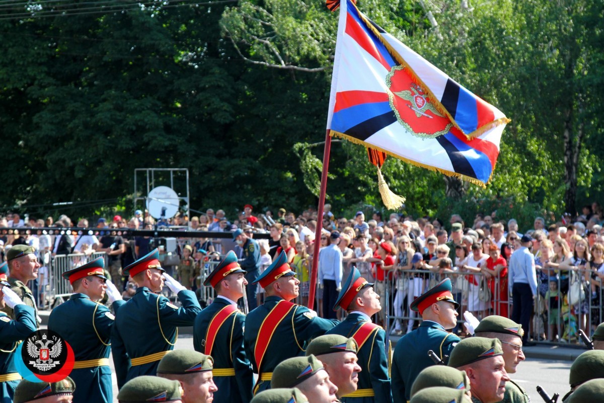 Кадры с места проведения военного парада в честь 75-ой годовщины Великой Победы (видео)