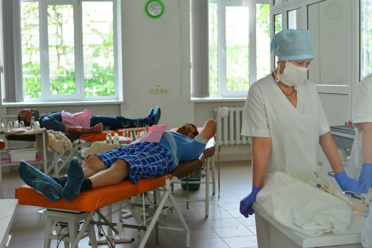 Макеевские активисты ОД «ДР» приняли участие в акции «Сдай кровь – спаси жизнь»