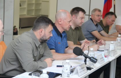 Сергей Кириенко и Денис Пушилин обсудили особенности нового учебного года в ДНР